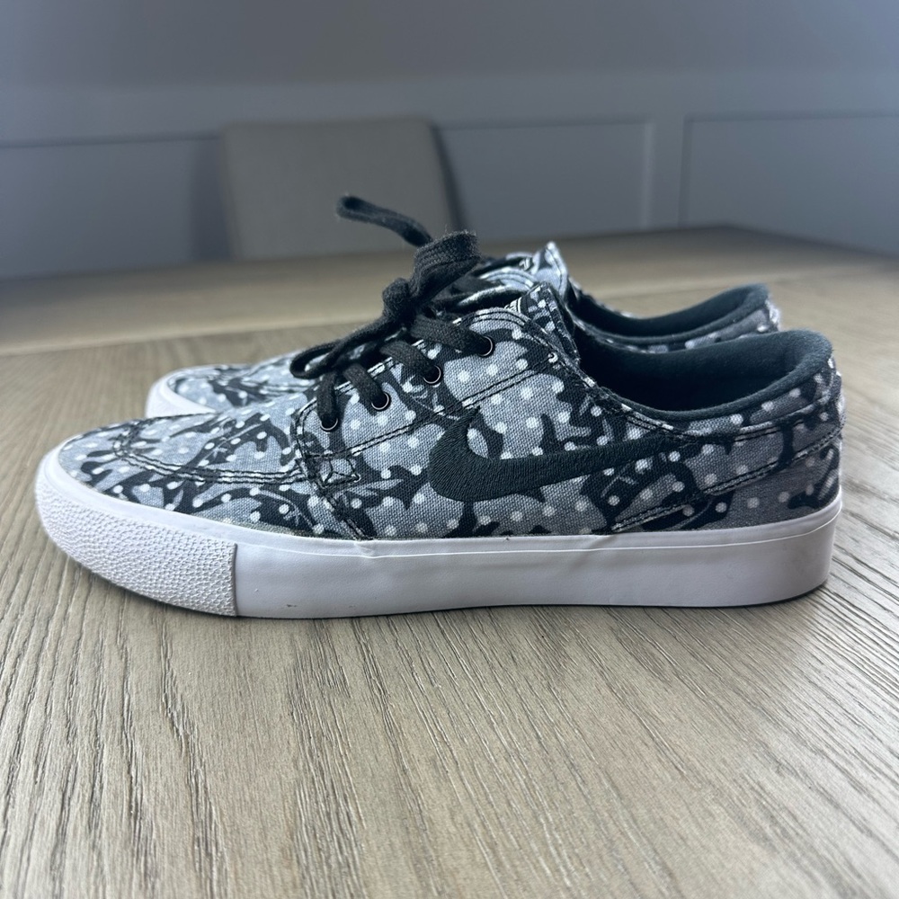 Nike Zoom Stefan Janoski Canvas RM SB 'Pin Dots' sneakers. Size 9.5.